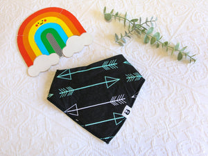 Black Bib with green and white shooting arrows.